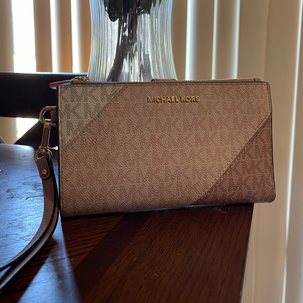 Michael Kors jet set double zip wristlet wallet